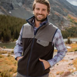 FieldTec™ Snap Fleece Vest